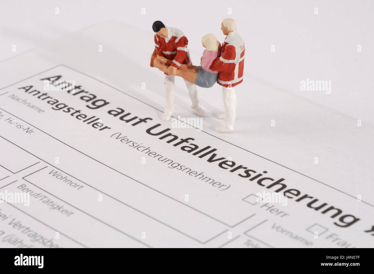 Modulo di richiesta di assicurazione infortuni, caratteri, applicazione, il modulo di assicurazione, modulo prestampato, richiesta di assicurazione, contratto, protezione, sicurezza, guida, incidente, emergenza personale paramedico, paziente, modello caratteri, icona, Foto Stock