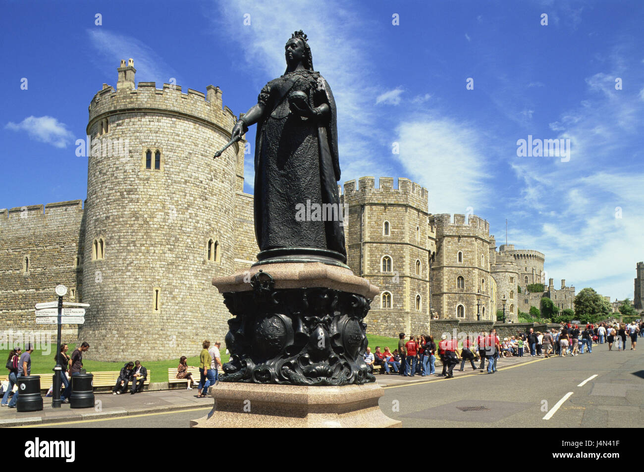 Gran Bretagna, Inghilterra, Berkshire, Windsor, il Castello di Windsor, statua, Queen Victoria, Foto Stock