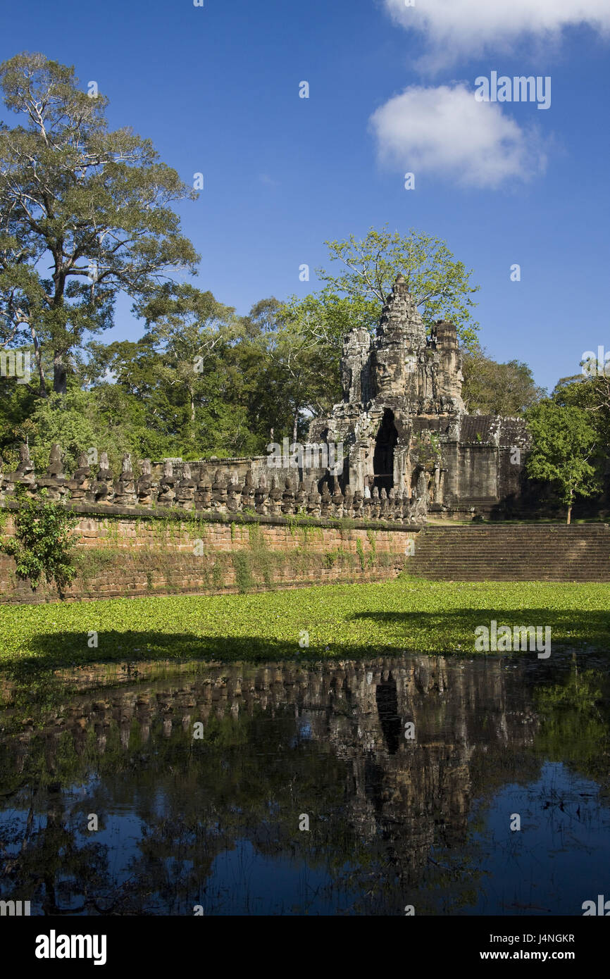 Cambogia Siem Reap, Angkor Wat, Angkor Tohm tempio, South Gate, caratteri di pietra, protezioni, Foto Stock