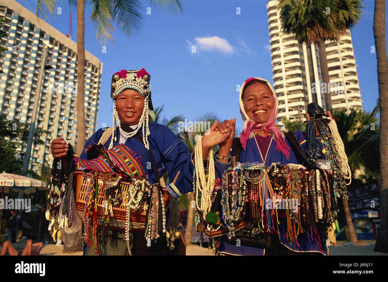 Thailandia, Pattaya Pattaya Beach, souvenir shop assistenti, Foto Stock