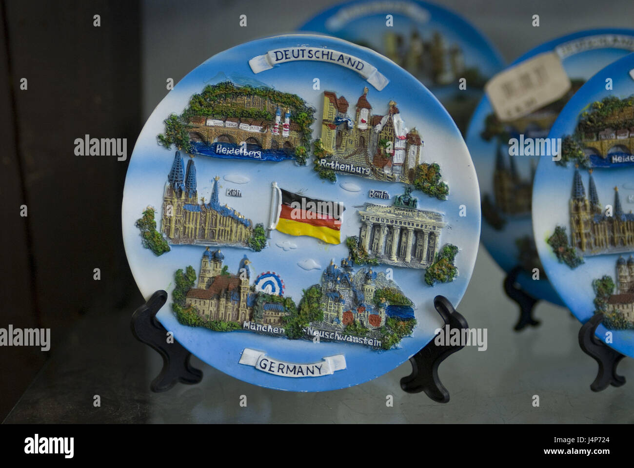 Di Germania, Foresta Nera, Mummelsee, souvenir business, piastra a parete, dettaglio Foto Stock