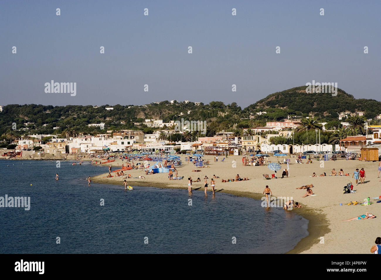 Litalia Ischia Forio Spiaggia Di San Francesco Bagnanti