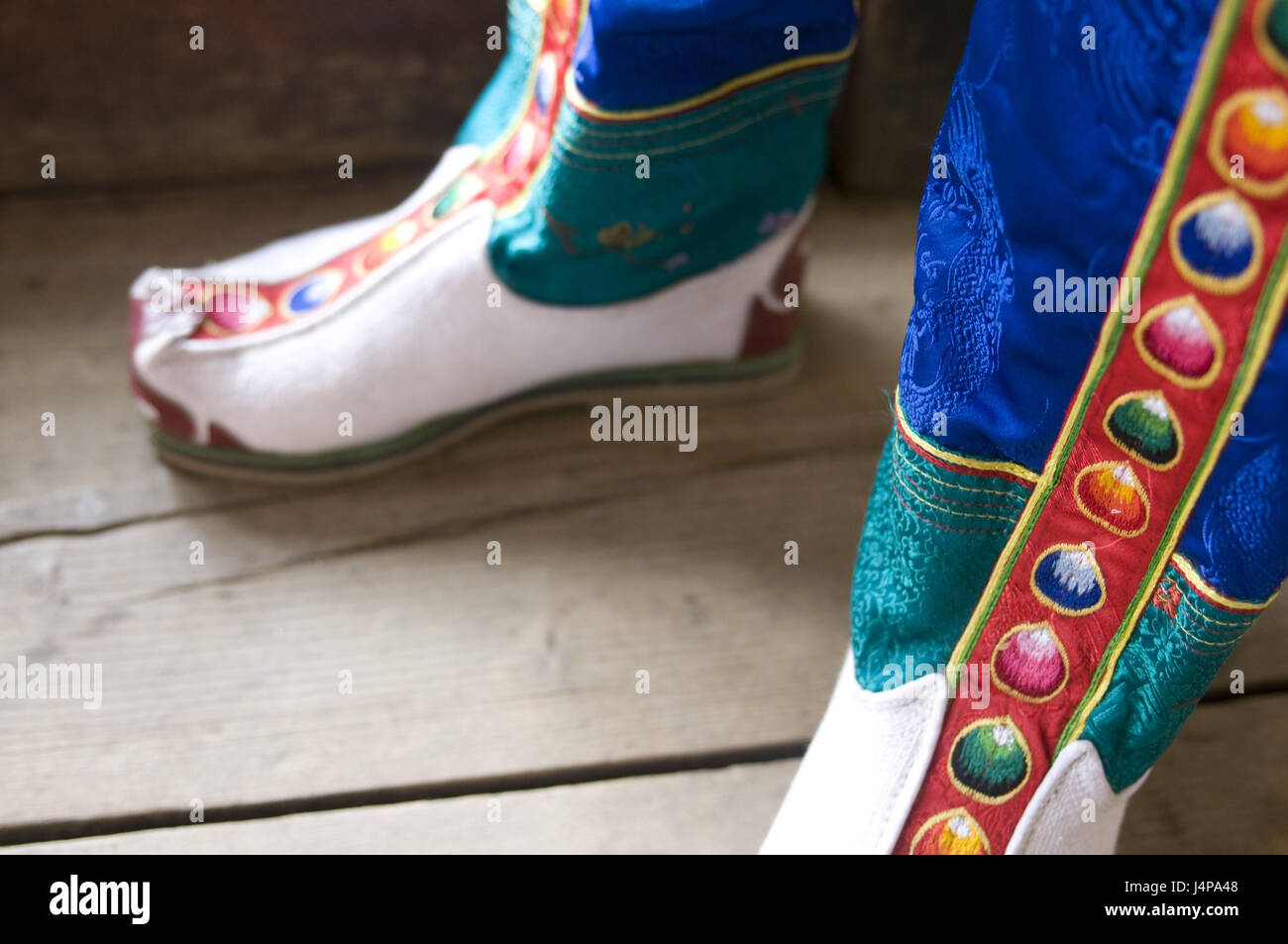Piedi, monaco, tradizionalmente, costume nazionale, Paro, Bhutan, Foto Stock