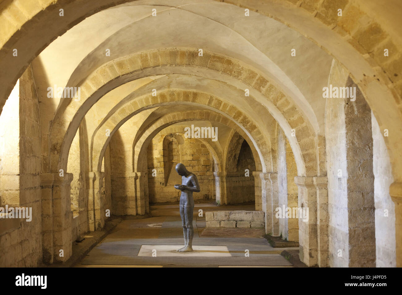 Gran Bretagna, Inghilterra, Hampshire, Winchester disco, Cattedrale, cripta, scultura 'sound II', Antony Gormley, Foto Stock