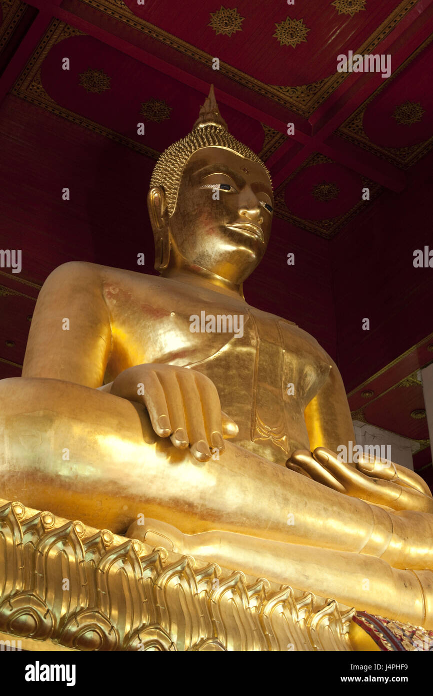 Thailandia, Ayutthaya, al parco storico di Ayutthaya, statua di Buddha nel Wat Phra Mongkhon Bophit, Foto Stock