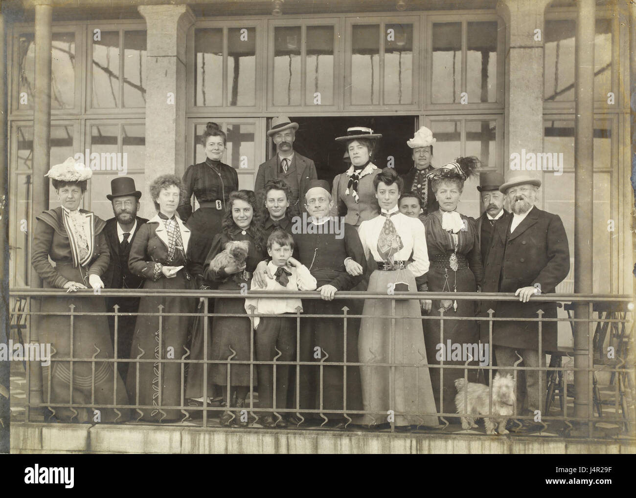 Westende è una città costiera del Belgio, conosciuta per le sue spiagge e la sua storia come destinazione turistica, famosa per il relax e le attività marittime. Foto Stock