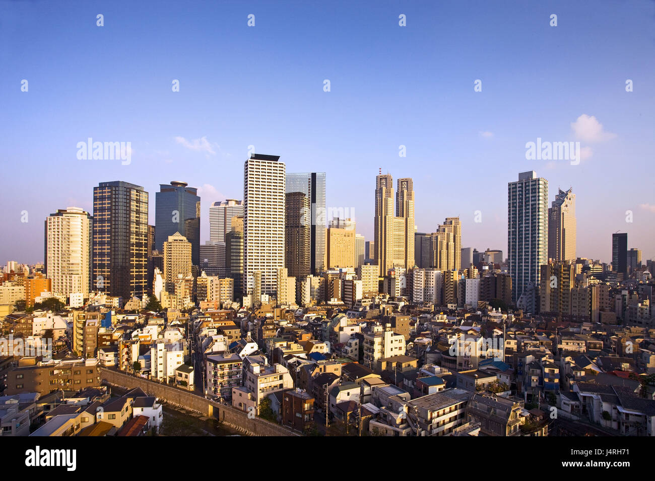 Giappone Tokyo, quartiere di Shinjuku, vista città, skyline, Foto Stock