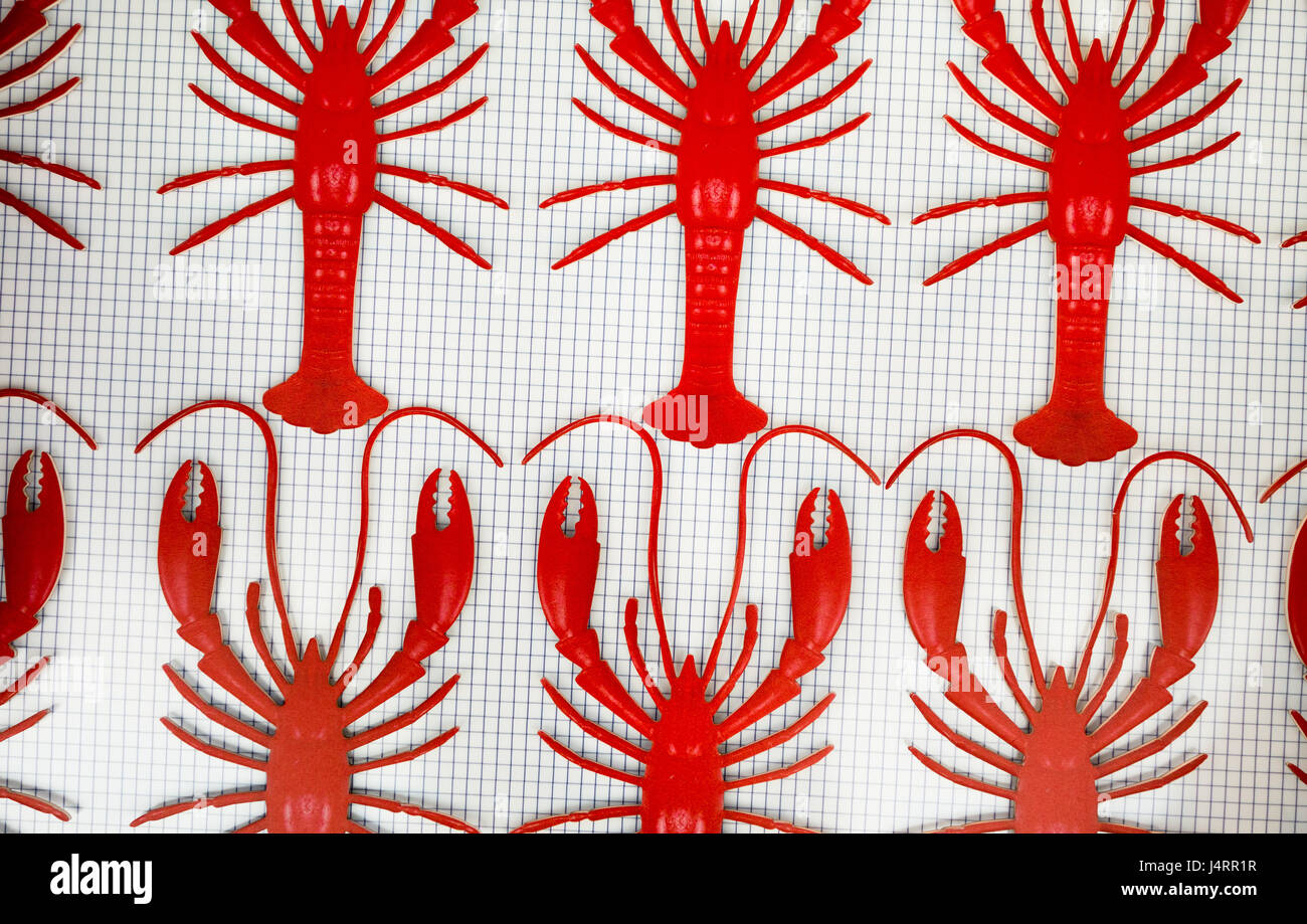 Rosso decorativo aragoste contro uno sfondo tratteggiato Foto Stock