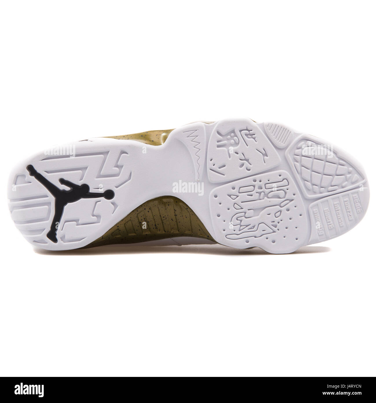 Nike Air Jordan 9 Retro bianco nero verde di milizia Pelle di alta Sneakers  - 302370-109 Foto stock - Alamy