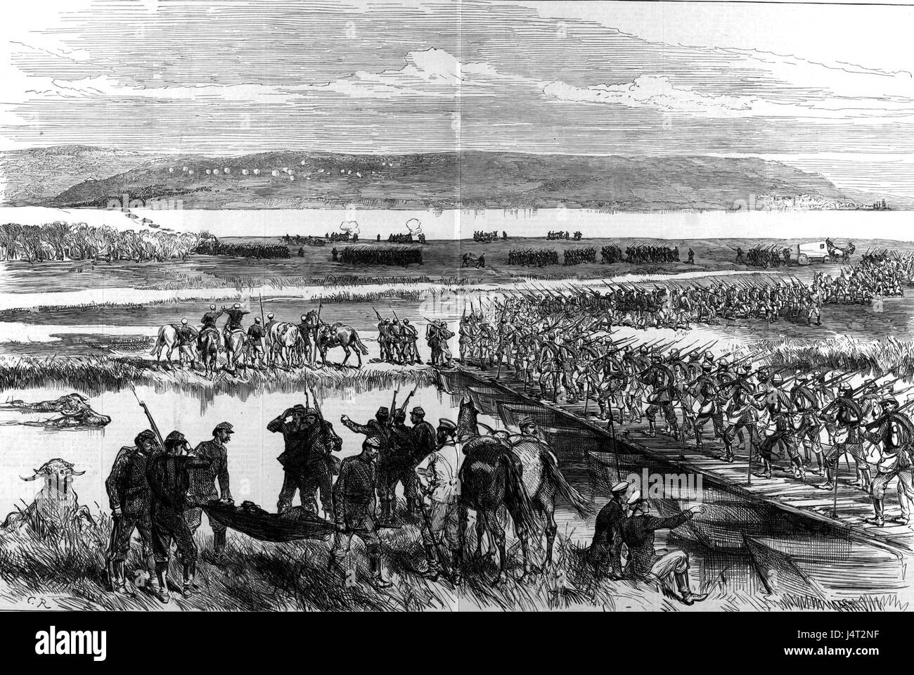 Questa scena storica mostra le forze russe che attraversano il Danubio a Simnitza. Fu un momento cruciale durante la guerra russo-turca del 1877-78, dove le truppe russe avanzarono nei territori controllati dagli ottomani. L'immagine evidenzia la strategia militare e la geografia della campagna. Foto Stock