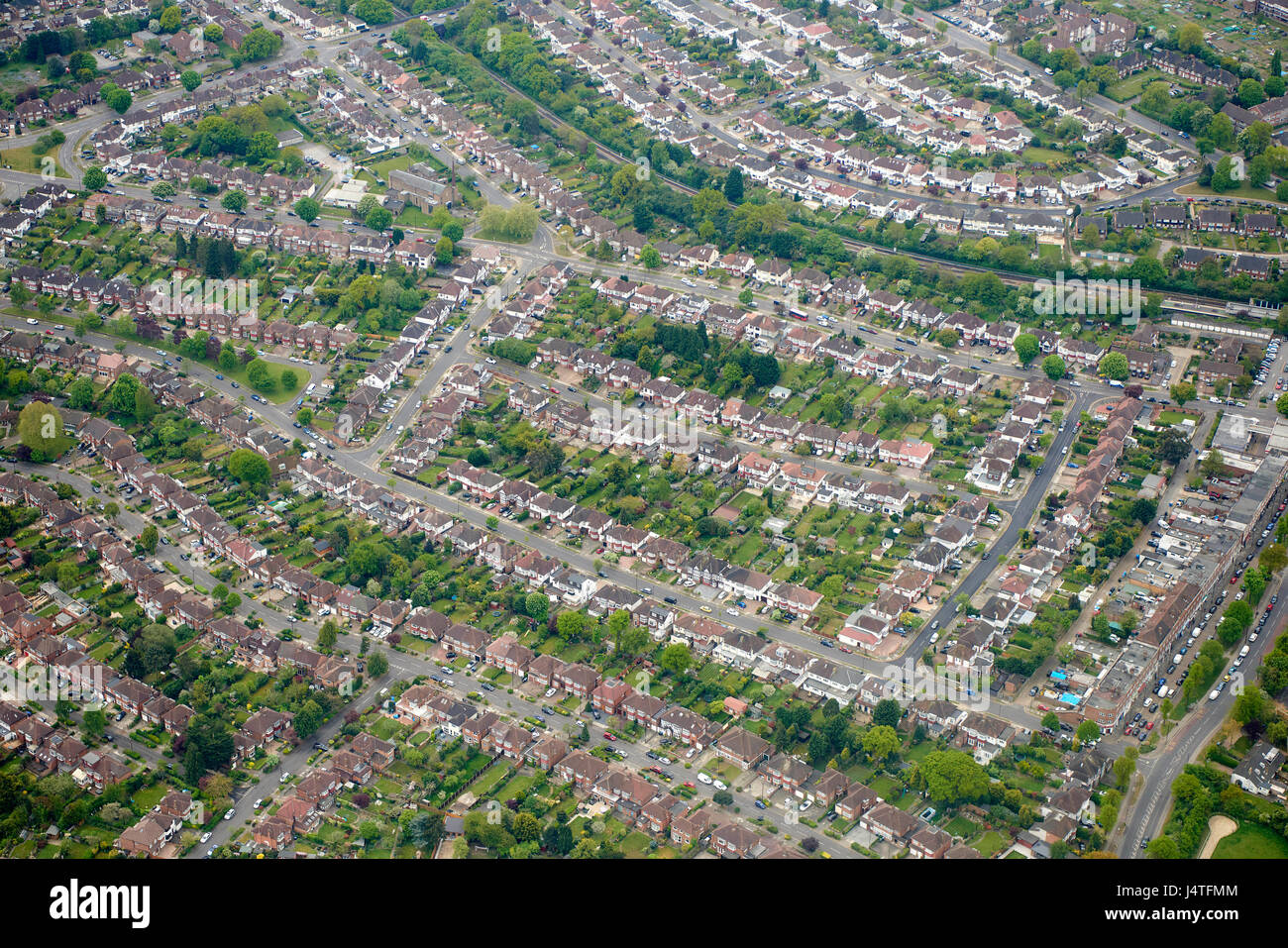 Una veduta aerea di Londra Nord suburbia, Barnet, a nord di Londra, Regno Unito Foto Stock