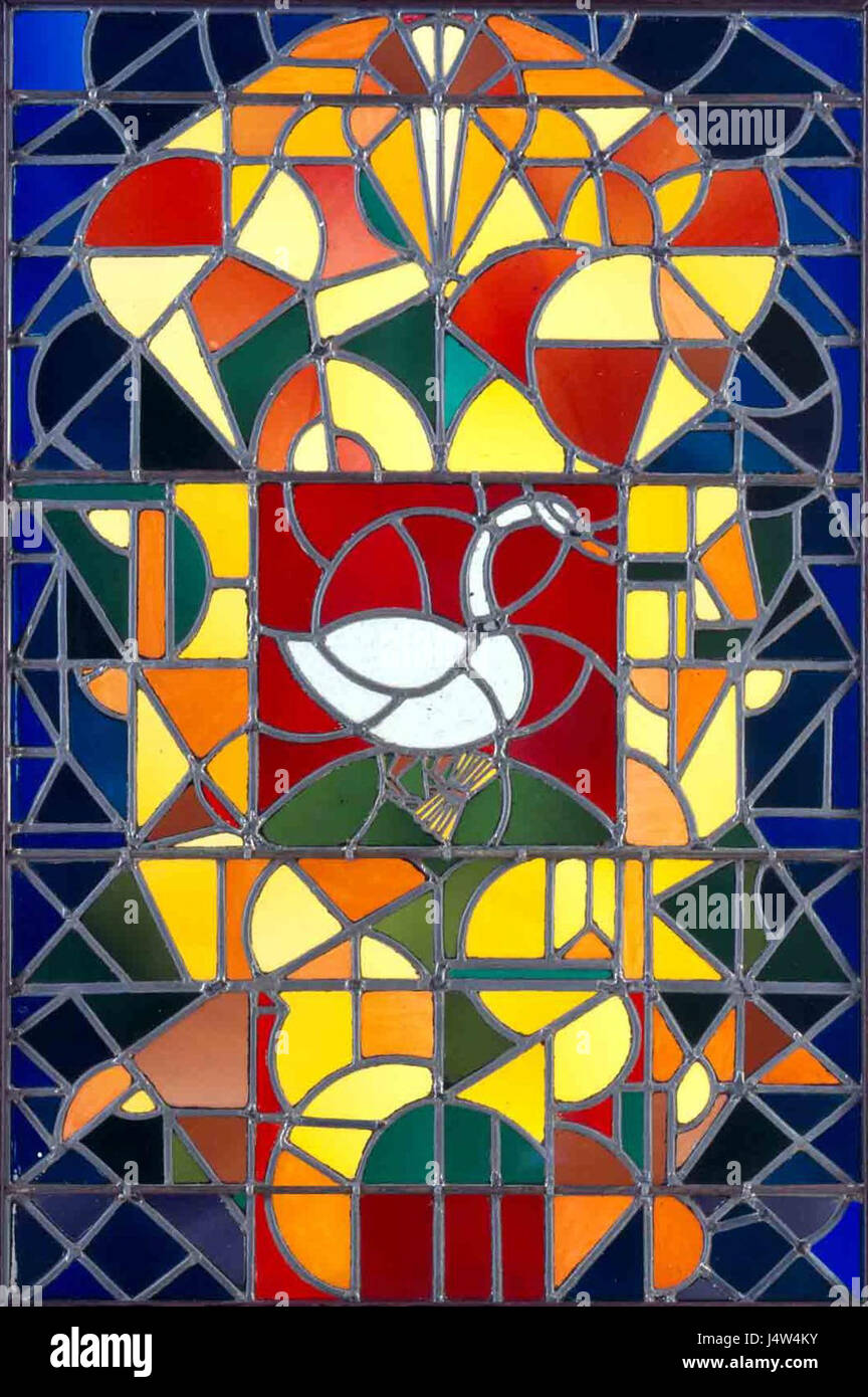 La "composizione in vetro al piombo i" di Theo van Doesburg è un lavoro chiave nello sviluppo di De Stijl, che riflette l'estetica del movimento dell'astrazione geometrica e dei colori primari dell'arte. Foto Stock