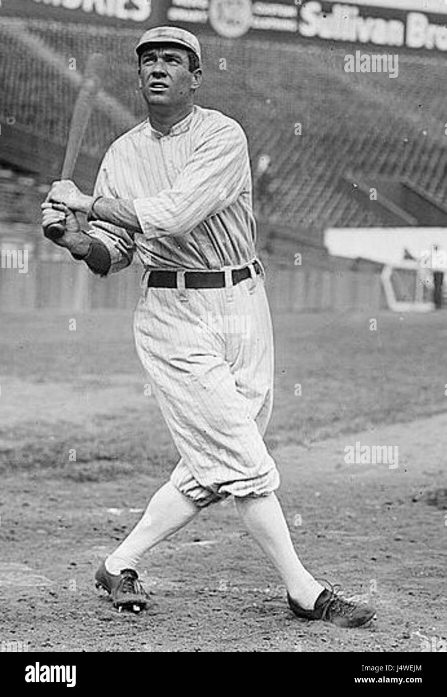Tris Speaker era un giocatore di baseball americano, noto per le sue eccellenti abilità difensive e i contributi offensivi nella Major League Baseball, in particolare con i Boston Red Sox e i Cleveland Indians. Foto Stock