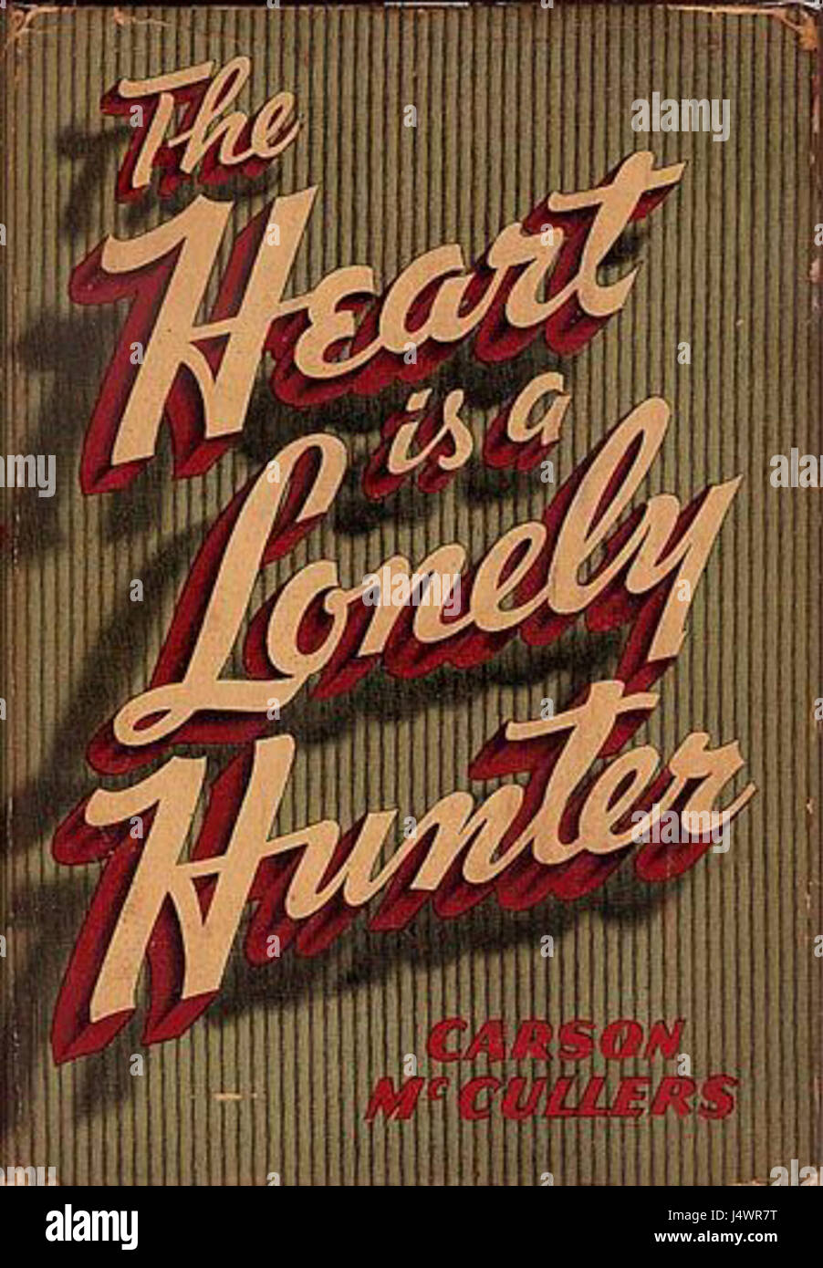 La copertina di "The Heart Is a Lonely Hunter", un romanzo di Carson McCullers, pubblicato nel 1940, presenta un'immagine che cattura i temi della solitudine, dell'isolamento sociale e delle profonde lotte emotive dei personaggi. Foto Stock
