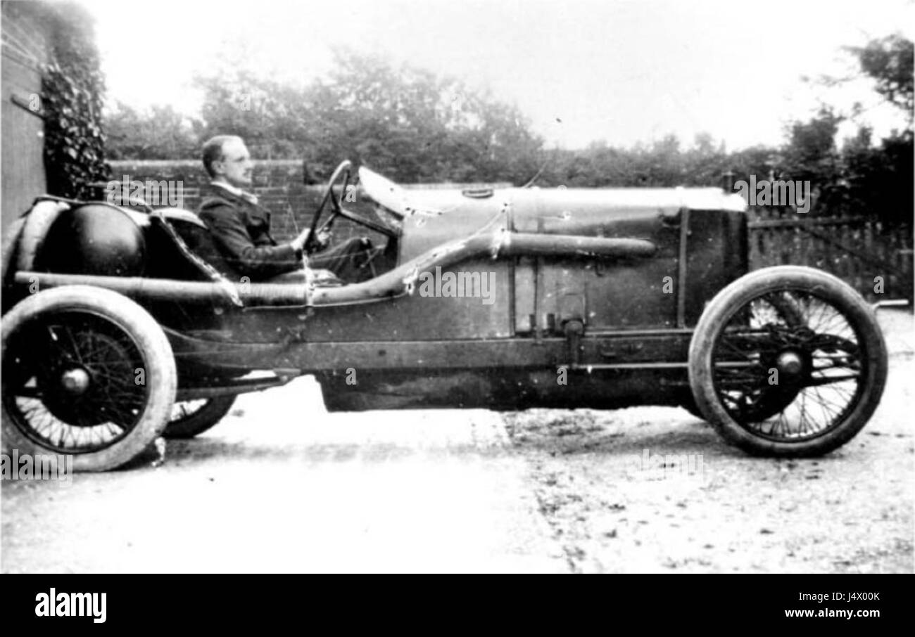 W.G. Barlow in una Humber c. 1920 Foto Stock