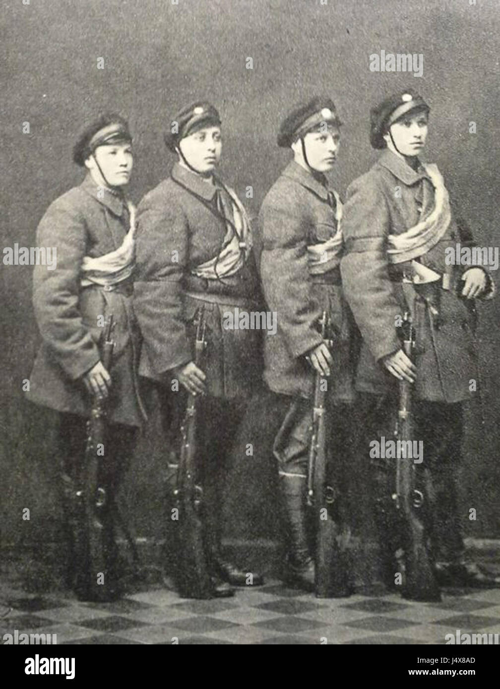 La Viipuri Signal Company faceva parte dell'esercito finlandese durante la guerra civile finlandese del 1918. L'azienda ha svolto un ruolo significativo nelle comunicazioni, in particolare nel segnale militare durante questo periodo di conflitto. Foto Stock