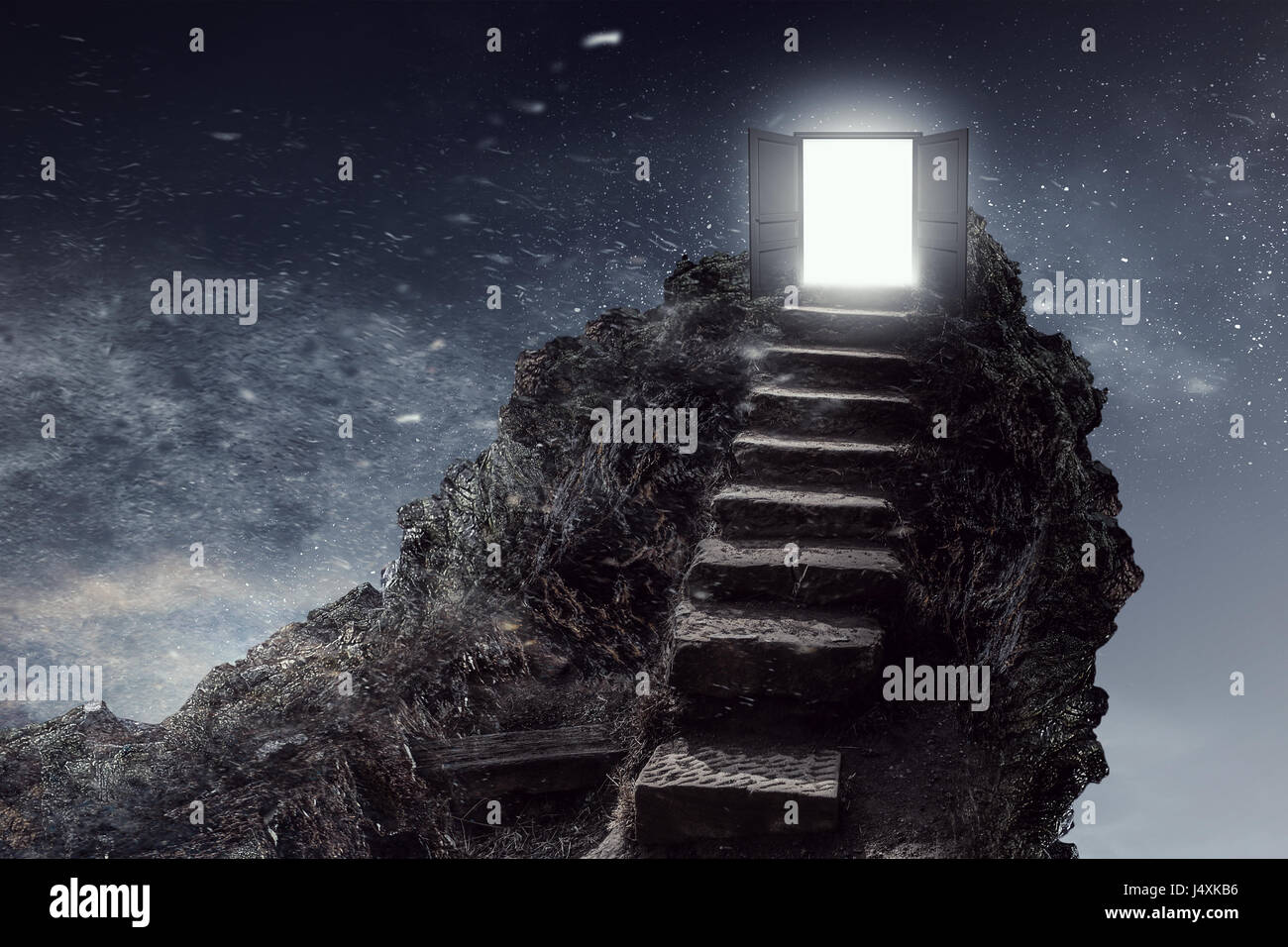 Una scalinata di pietra in salita e porta sulla sommità di esso. I supporti misti Foto Stock