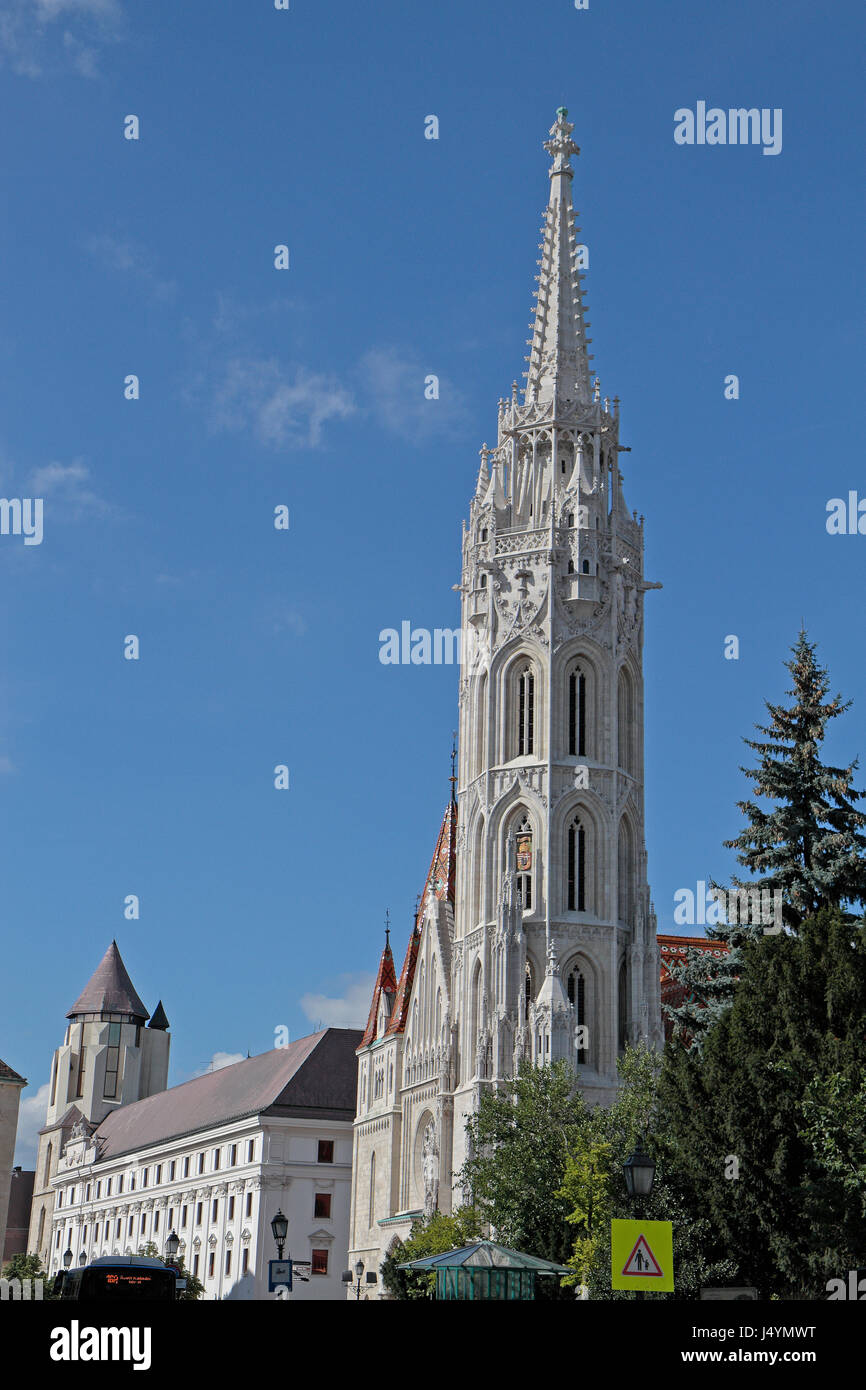La Chiesa di San Mattia (Mátyás-templom) in di Buda Castle District, Budapest, Ungheria. Foto Stock