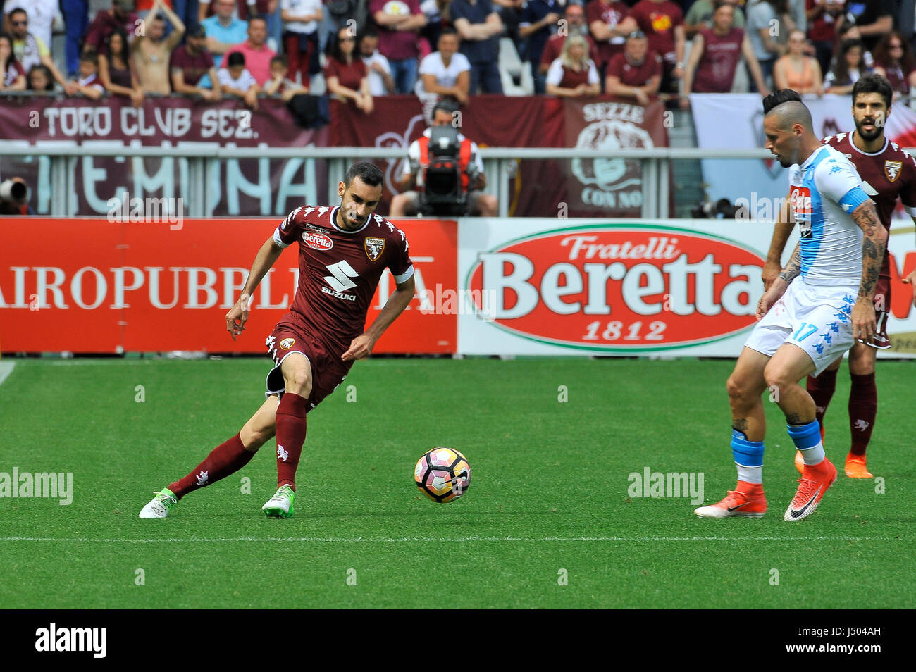 Torino, Italia. 14 Maggio, 2017. Davide Zappacosta durante il match di  Serie A TIM tra Torino FC e SSC Napoli presso lo Stadio Olimpico Grande  Torino. Il risultato finale della partita è