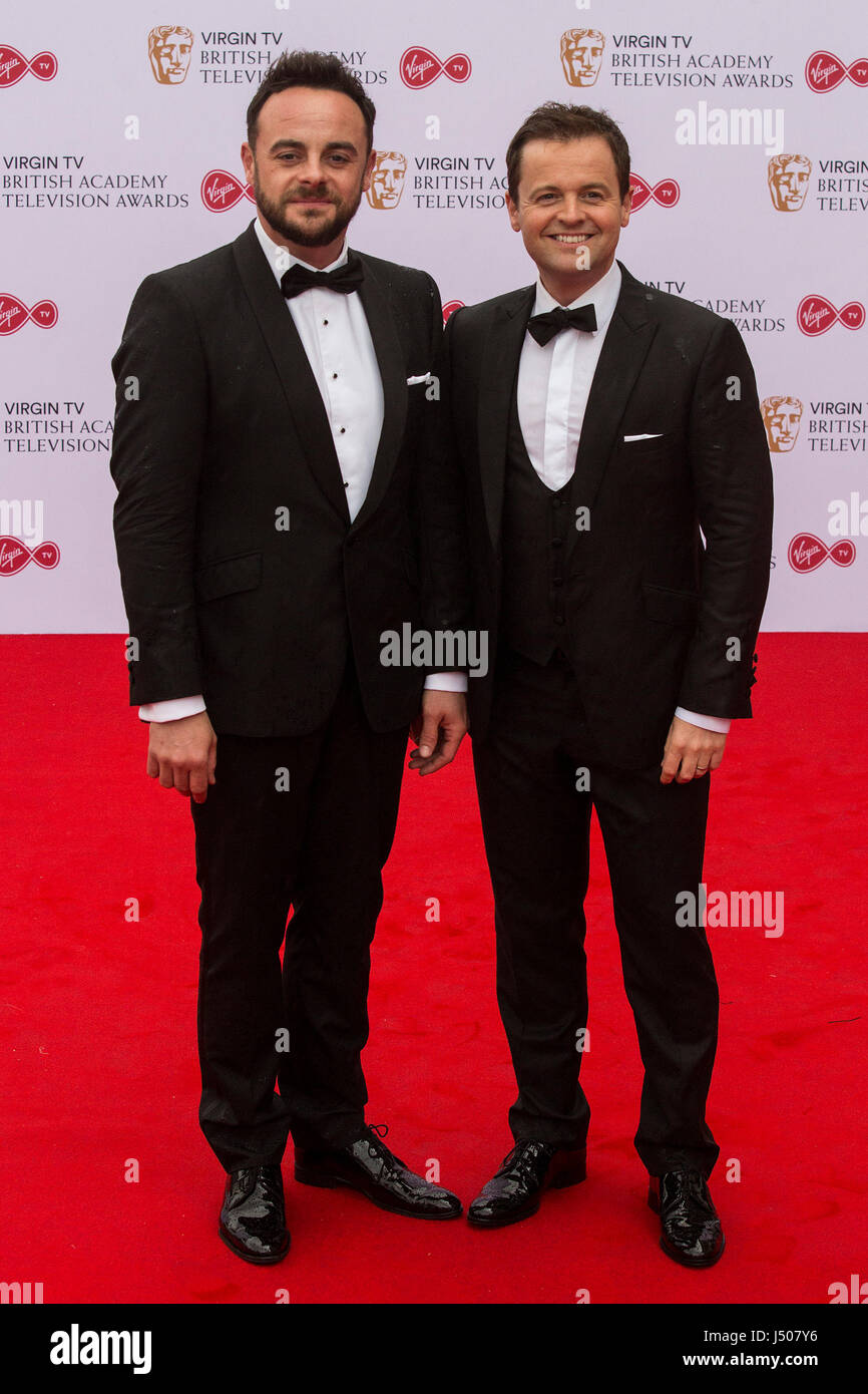 Lonodn, UK. 14 maggio 2017. Presentatori TV Ant & Dec, Ant McPartlin e Declan Donnelly arriva per la Vergine TV British Academy Awards di televisione (BAFTAs) presso la Royal Festival Hall. Foto: immagini vibranti/Alamy Live News Foto Stock