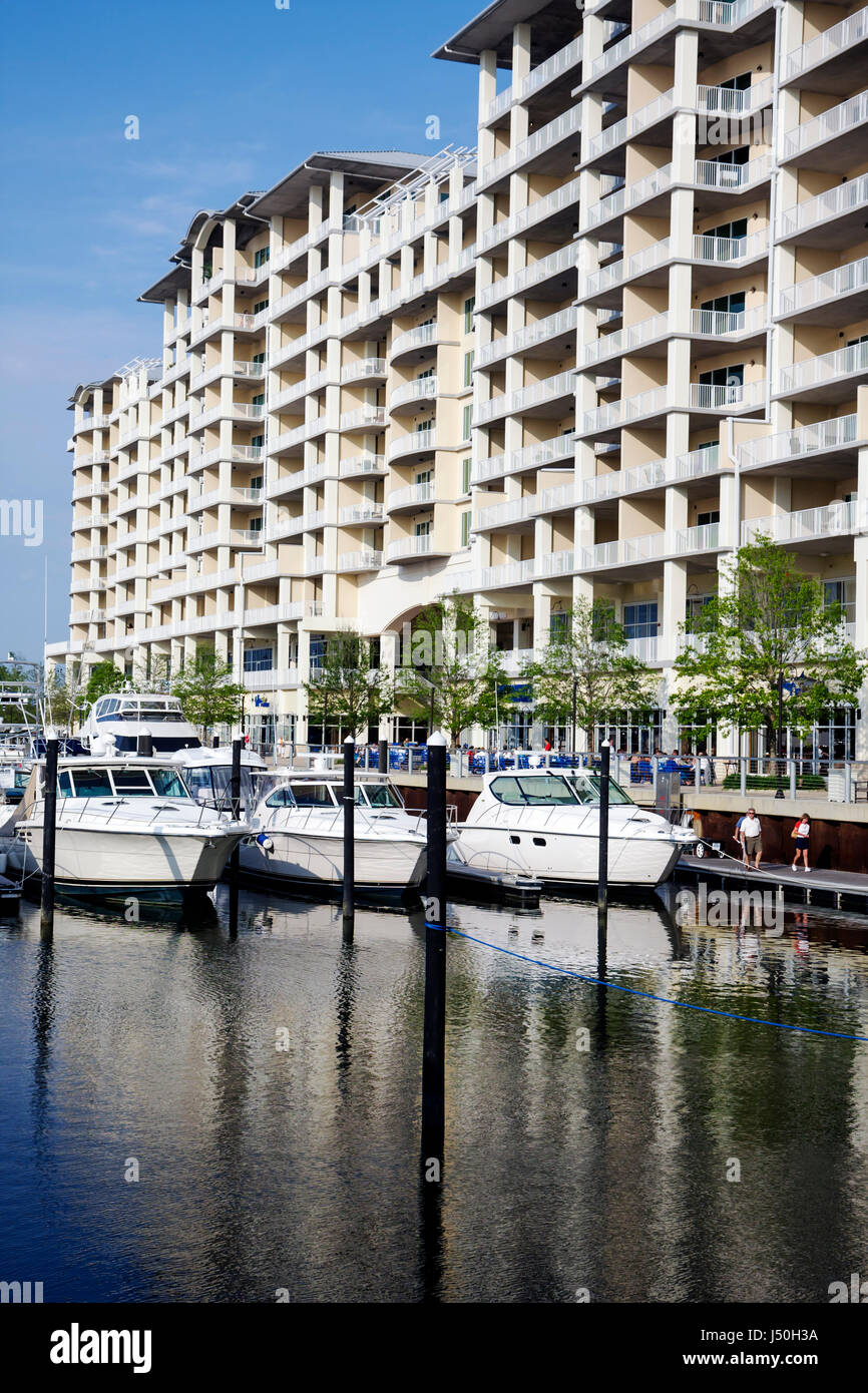 Alabama Baldwin County, Orange Beach, The Wharf, shopping shopper shopping negozi di mercato mercati di mercato di acquisto di vendita, negozi al dettaglio busin Foto Stock