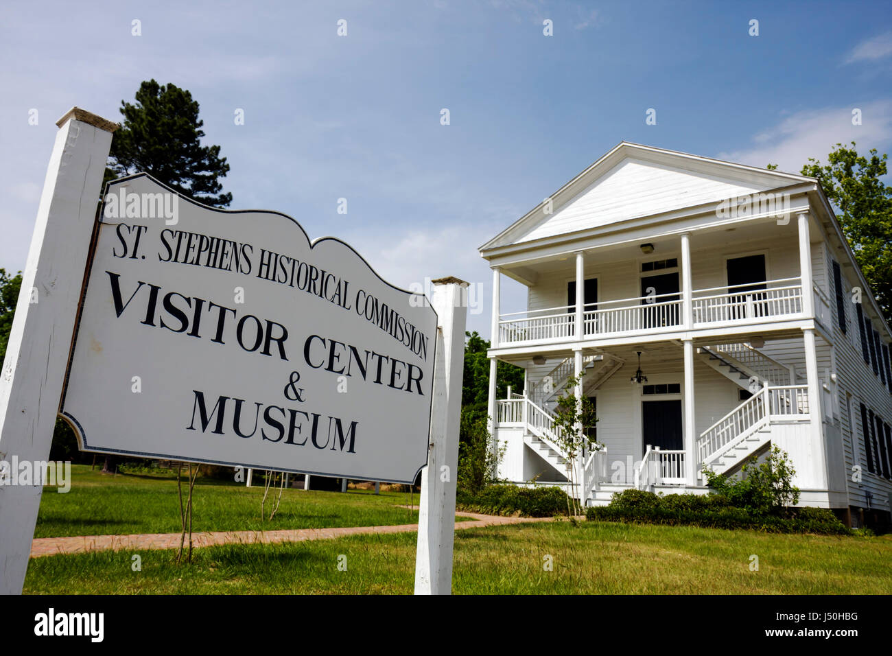 Alabama, St Stephens, St Stephens sito storico, St. Lago Stephens, Centro visitatori e Museo, cartello, edificio, stile piantagione, patrimonio architettonico, educati Foto Stock