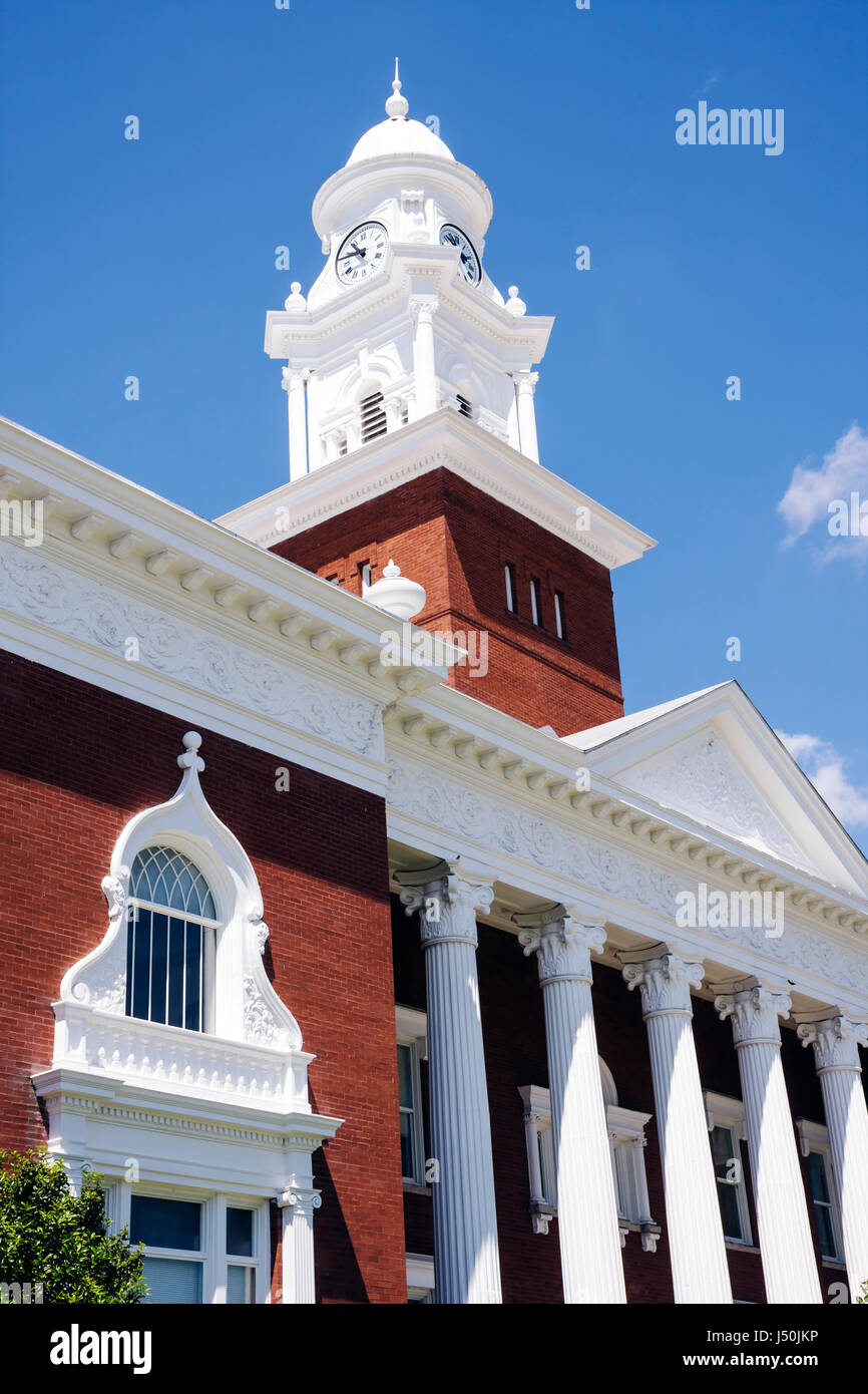 Alabama,Lee County,Opelika,Historic District,Lee County Courthouse 1896,colonna di Corinthian,edificio,legge,giustizia,torre dell'orologio bianco,pietra rossa,Neoclassica Foto Stock