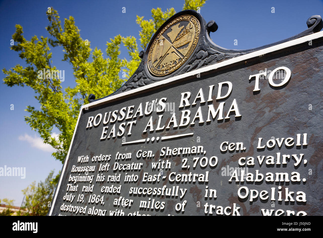 Alabama,Lee County,Opelika,distretto storico,South Railroad Avenue,centro storico,ottone,marcatore,raid di Rousseau dell'Alabama orientale,istruzione,Guerra civile, Foto Stock