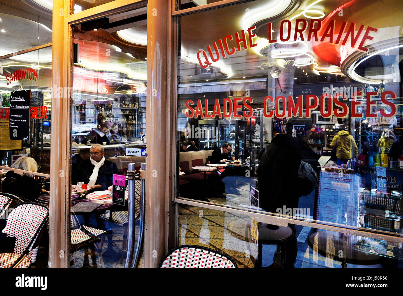 Tradizionale ristorante parigino, Parigi 1st, Francia Foto Stock