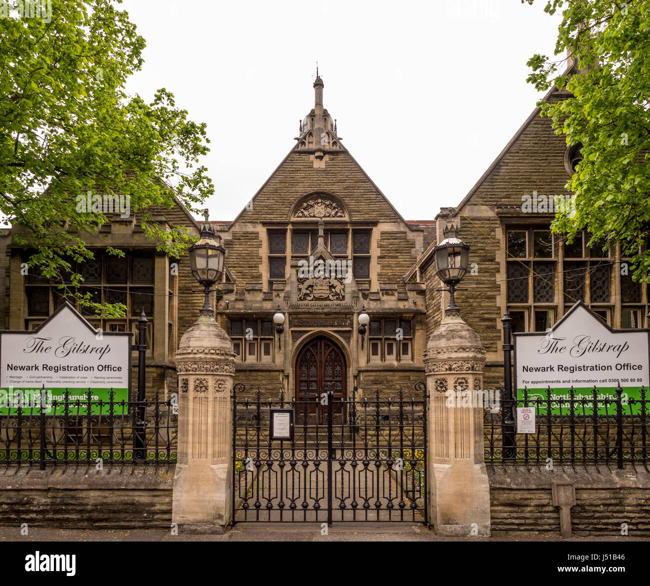 Newark Ufficio del Registro di sistema, il centro Gilstrap, la porta del castello, Newark, Regno Unito. Foto Stock