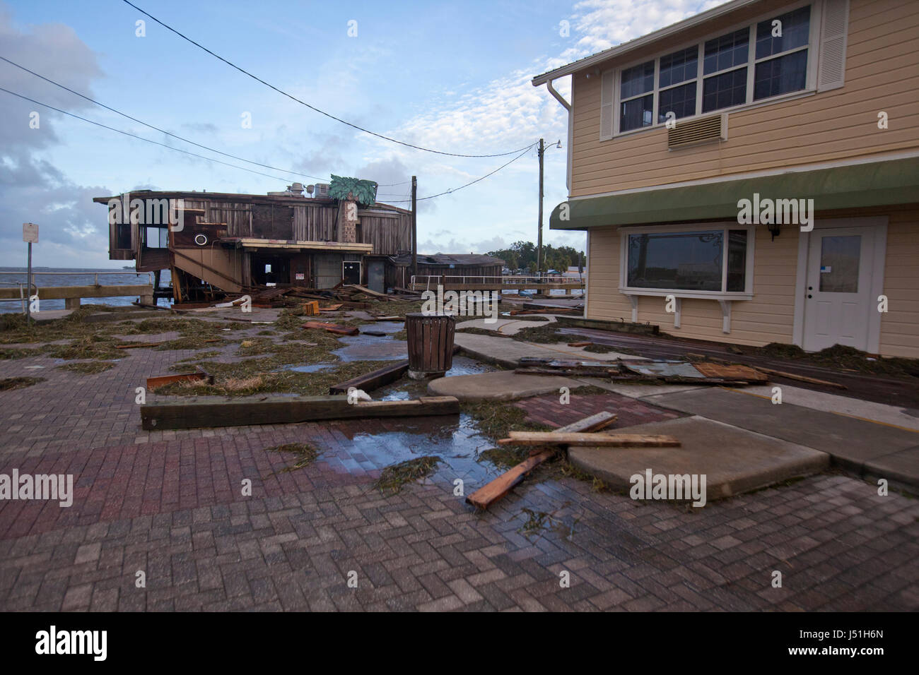 Danni dopo l uragano Hermine hit Cedar Key Florida Foto Stock