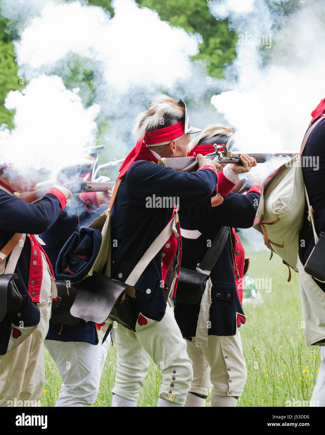 I soldati americani in guerra rivoluzionaria americana rievocazione storica a Mount Vernon - Virginia STATI UNITI D'AMERICA Foto Stock