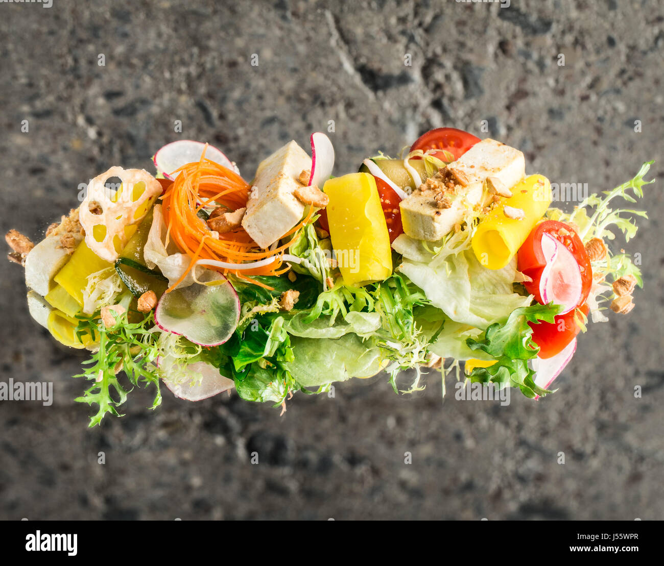 Verdure insalata di tofu Foto Stock