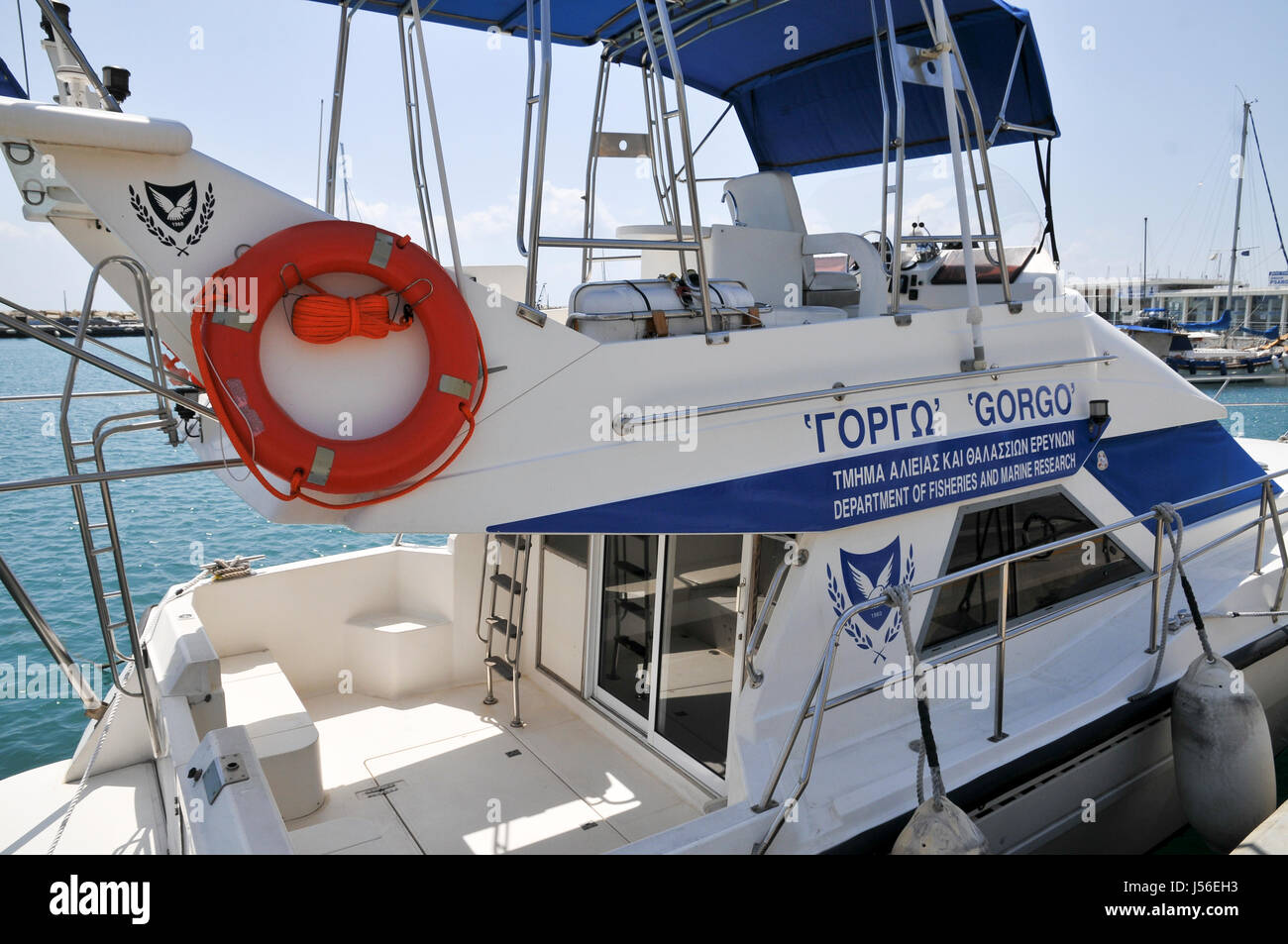 Dipartimento della pesca e promuovere la ricerca marina barca, Marina di Limassol, Cipro Foto Stock