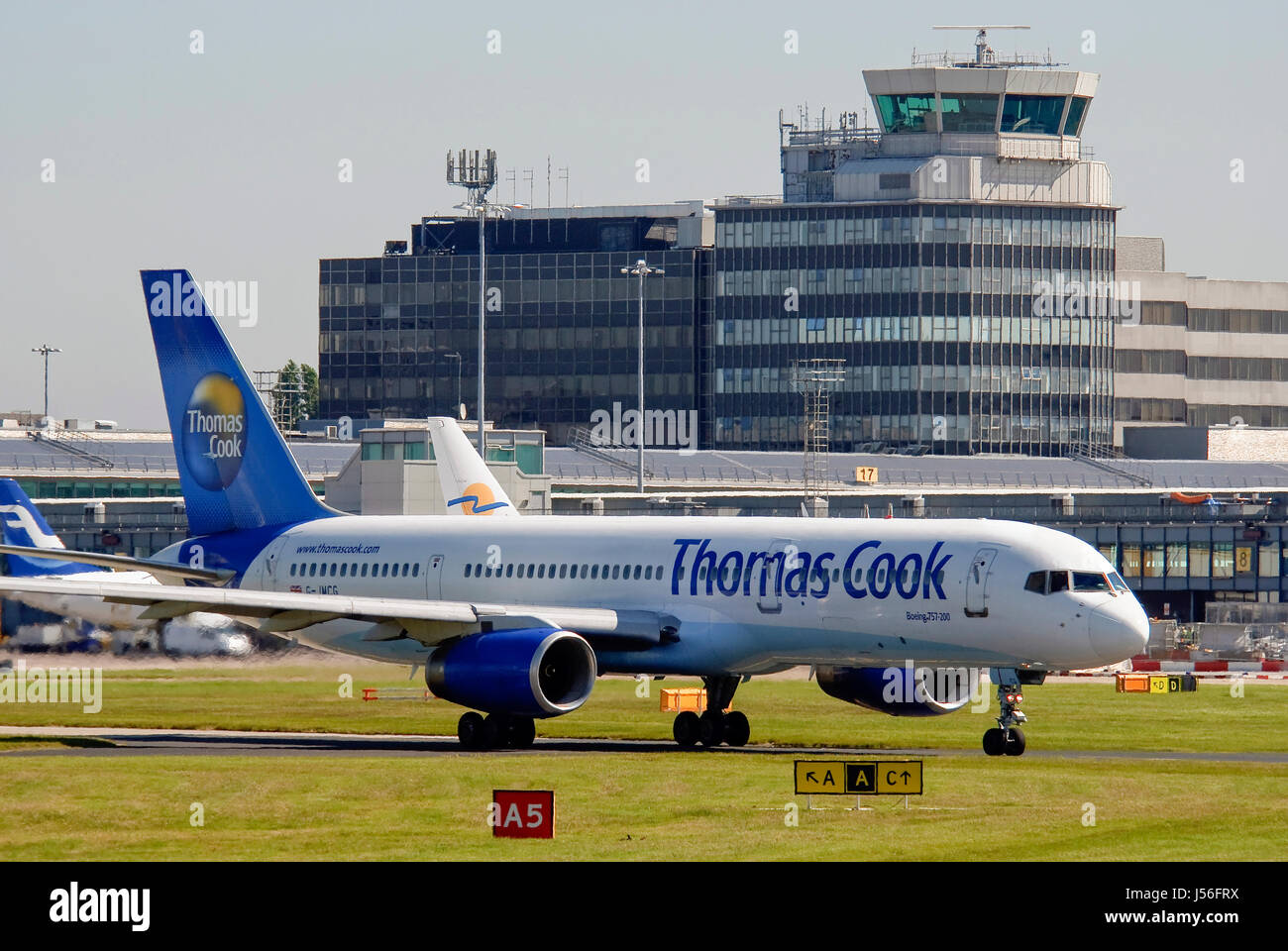 G-JMCG Thomas Cook Airlines Boeing 757-2G5 Foto Stock