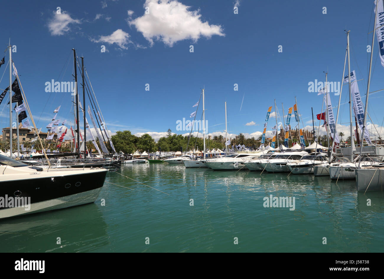 Immagini combinata di Palma International Boat Show 2017 e Palma Superyacht Show 2017 - Palma il Vecchio Porto ( Moll Vell ), Palma de Mallorca, Baleares Foto Stock