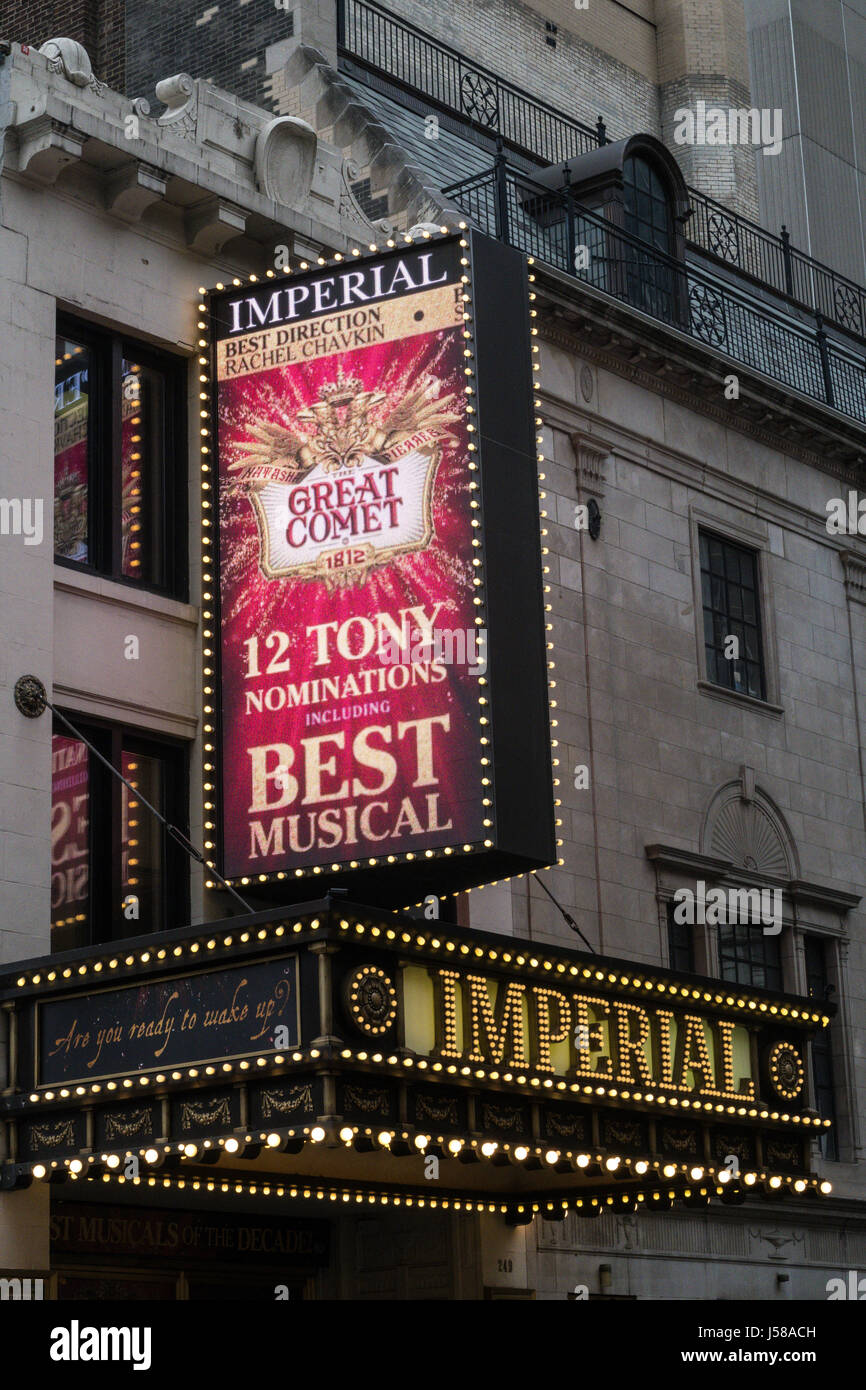 Grande cometa del 1812 Marquee presso il Teatro Imperiale in Times Square a New York City, Stati Uniti d'America Foto Stock