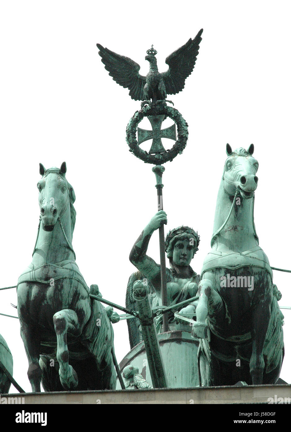 Cavallo capitale Berlino patina emblema carrello e quattro quadriga Brandenburger Tor Foto Stock