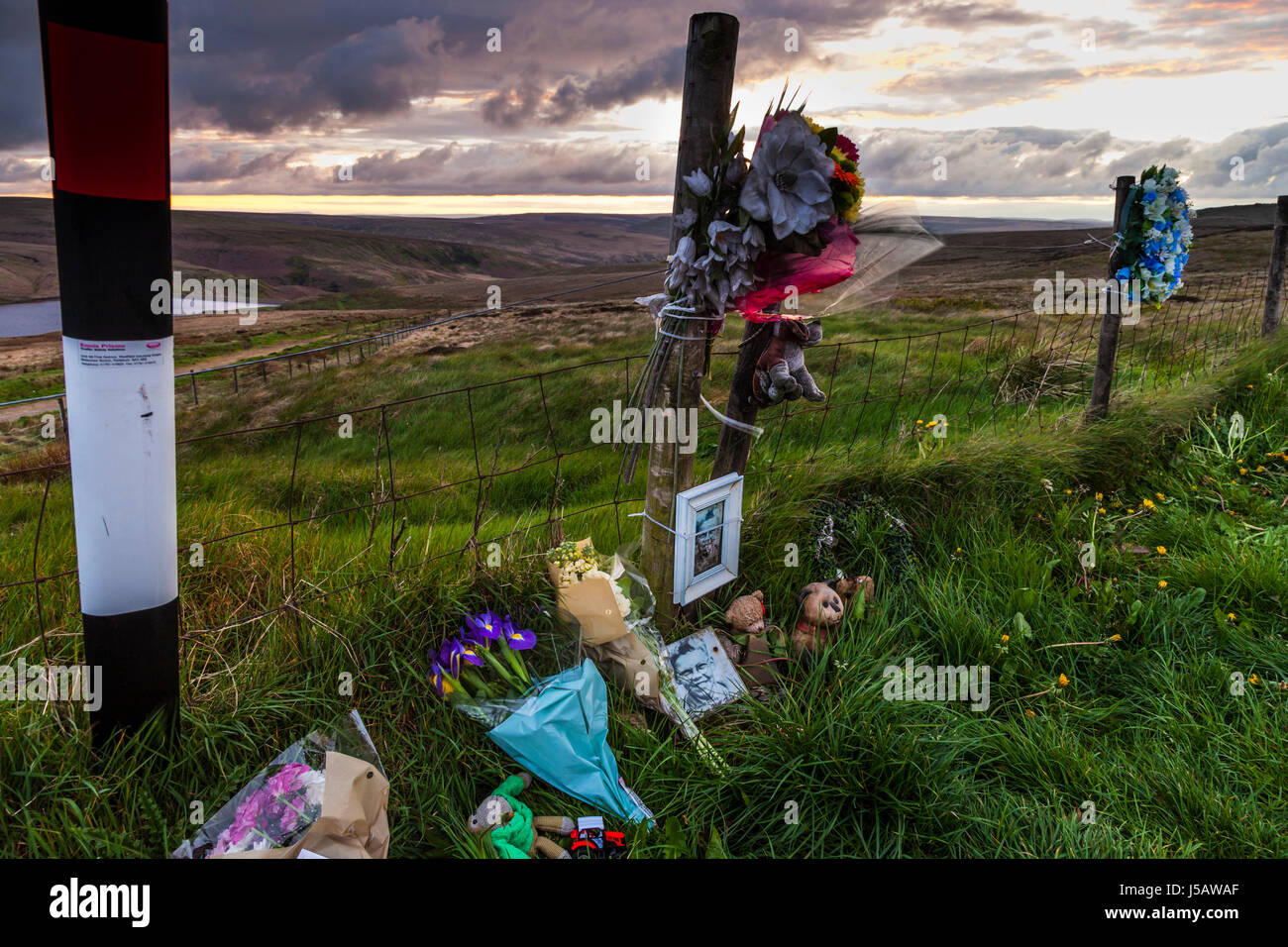 Strada memorial a Keith Bennett, una delle cinque vittime di Ian Brady e Myra Hindley, nelle vicinanze del The Pennine Way su Marsden Moor.. Foto Stock