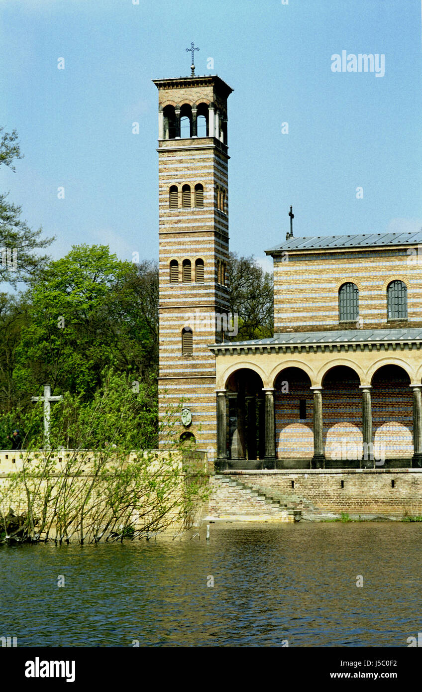 Chiesa di torri di Potsdam il campanile in mattoni i campanili delle chiese heilandskirche Foto Stock