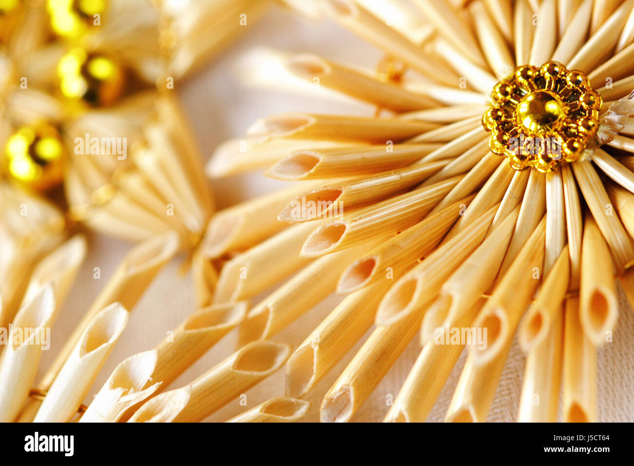 Luci abete brillantezza ornamento fare artigianato decorazioni natalizie Foto Stock