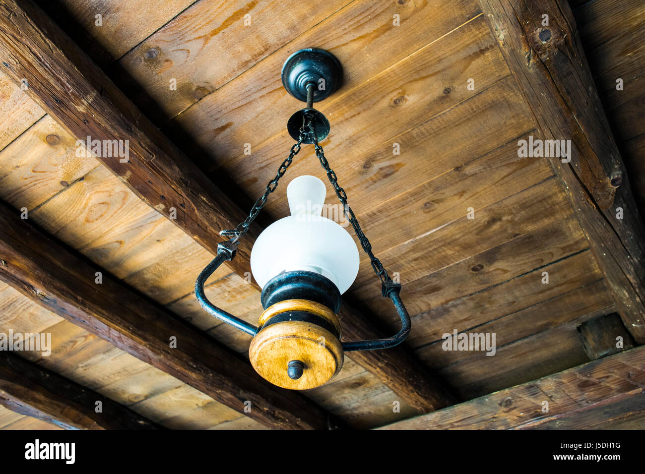 Un tradizionale vecchio olio lampada Foto Stock