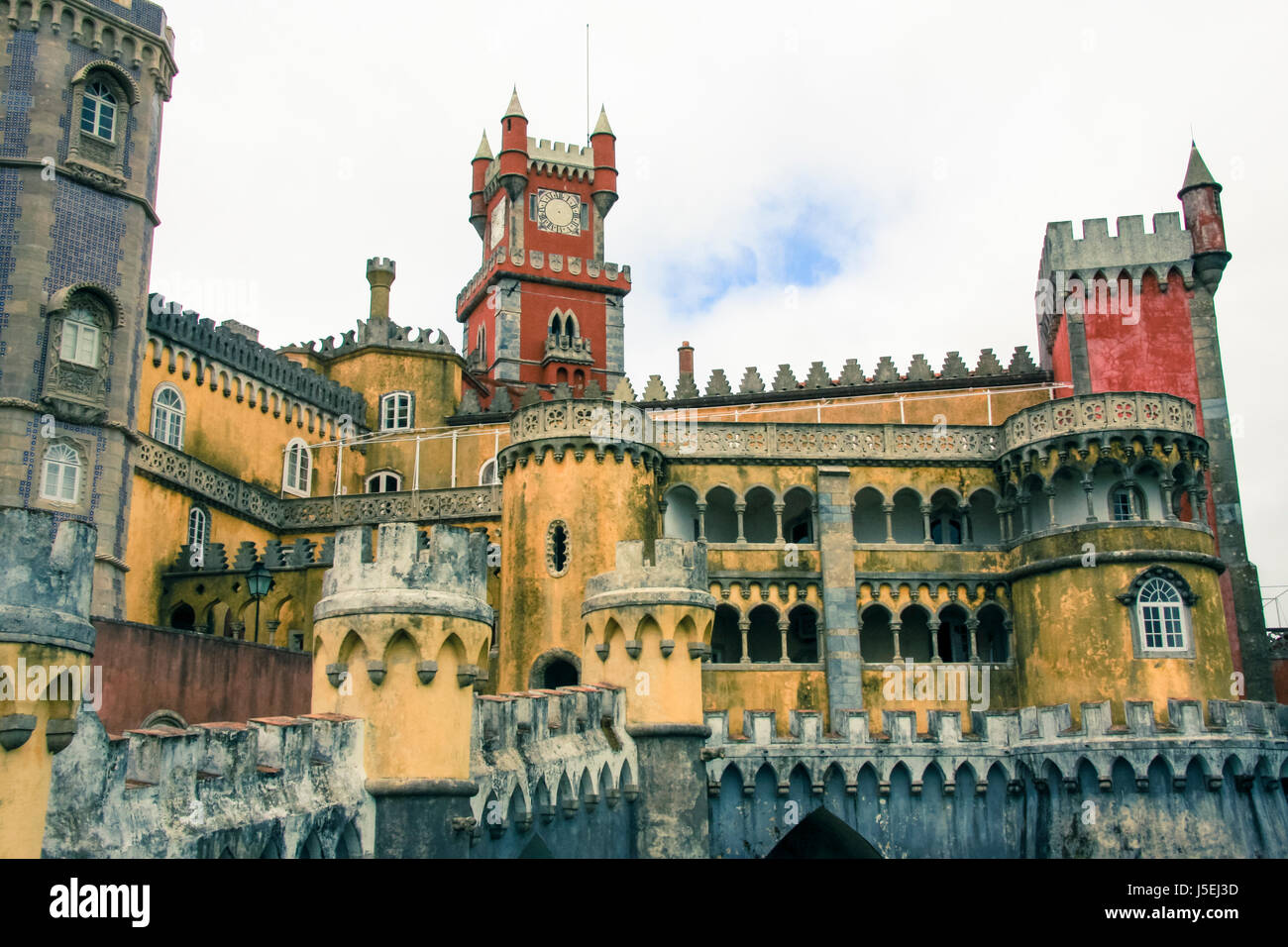 Pena il Palazzo Nazionale, Sintra, Lisbona, Portogallo Foto Stock