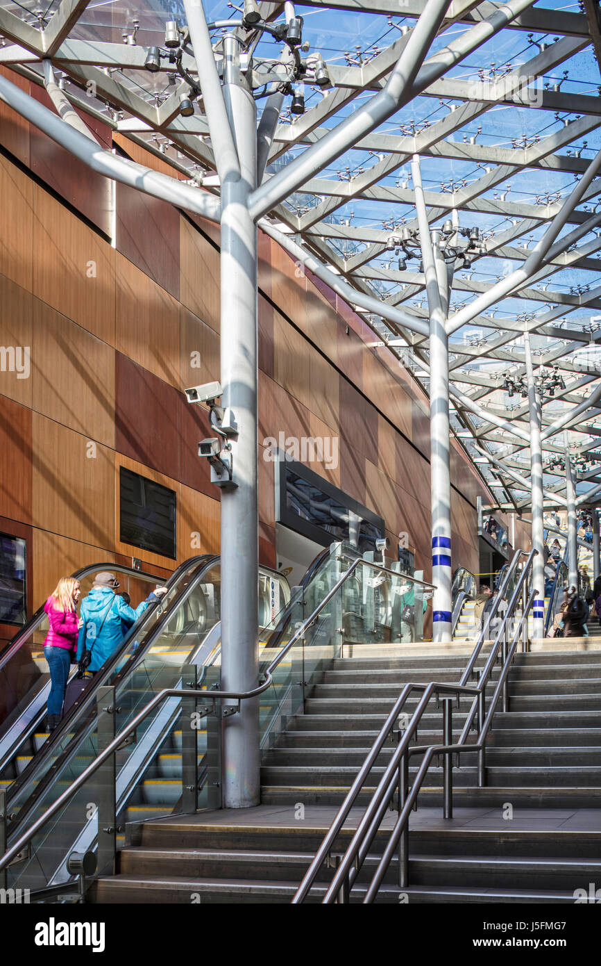 Scale per la stazione di Edinburgh Waverley Foto Stock