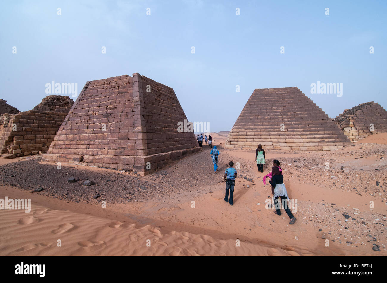 SUDAN, MEROE: Meroë (Meroitic: Medewi o Bedewi) è un antica città sulla riva orientale del Nilo a circa 6 km a nord-est della stazione di Kabushiya vicino a S Foto Stock