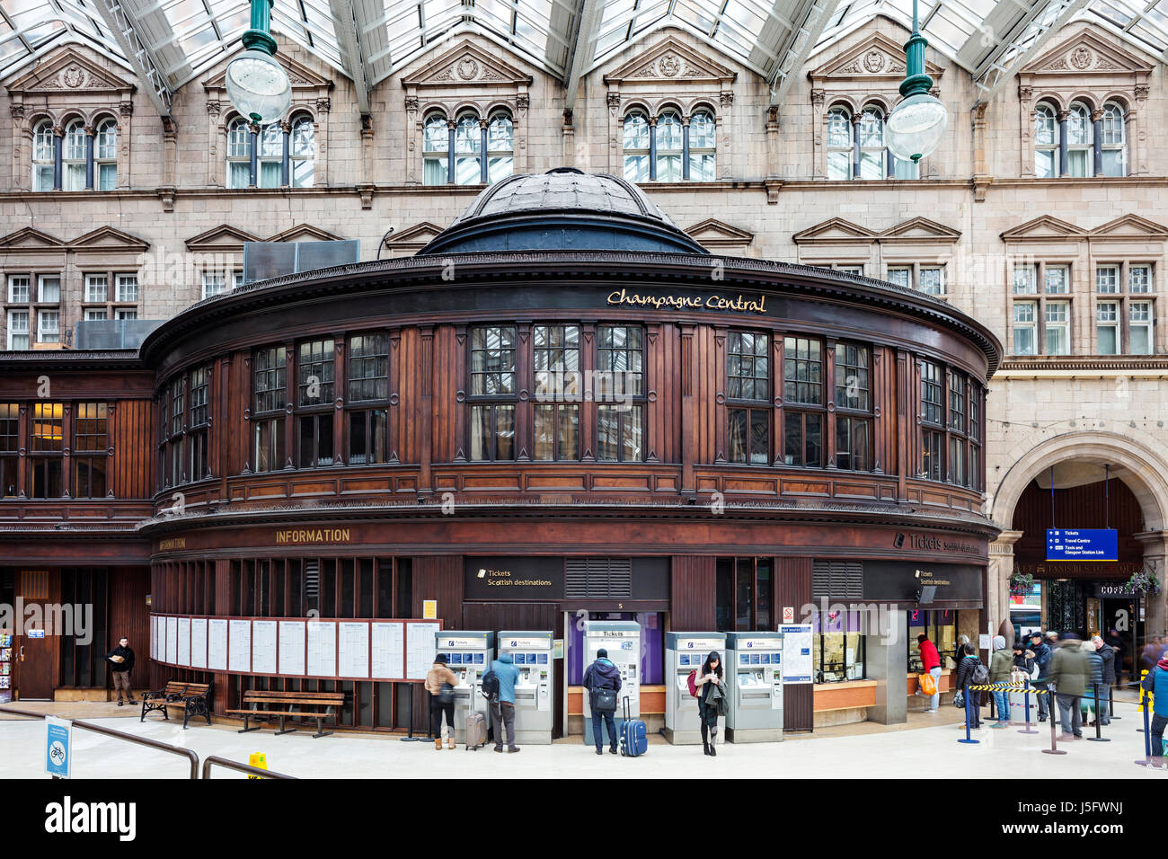 Piazzale Stazione Centrale di Glasgow Foto Stock