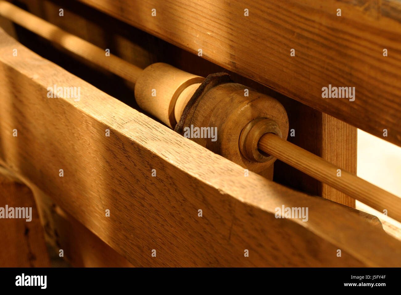 Legno museo di armatura i rapporti aziendali trattare transazioni aziendali business Foto Stock