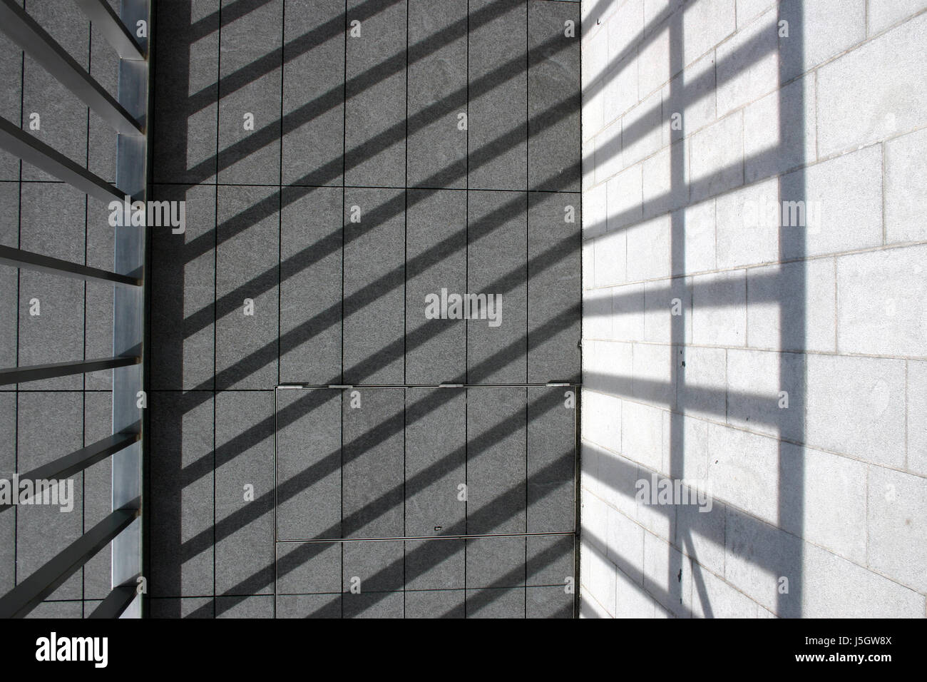 Arte architettonica contrasta le linee di contrasto stile forma di costruzione Foto Stock