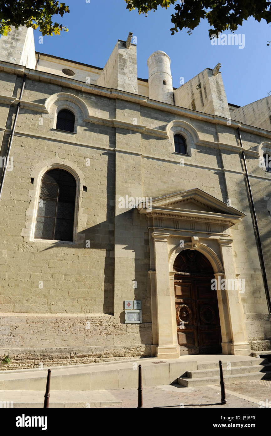 La chiesa, l'Isle sur la Sorgue, Provenza, Francia Foto Stock