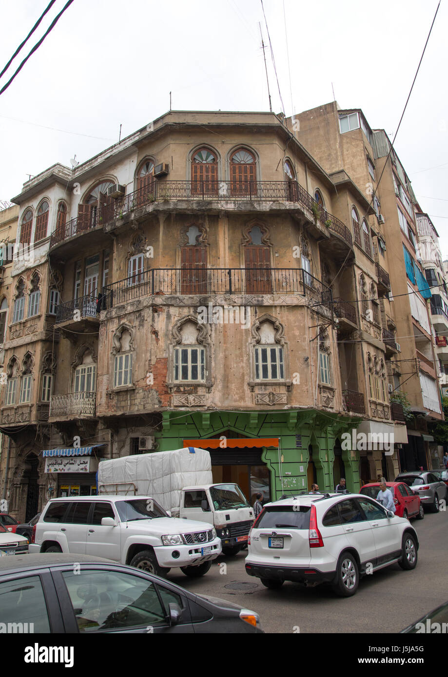 Tradizionali di vecchi edifici in Mar Mikhaël, Governatorato di Beirut, Beirut, Libano Foto Stock